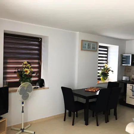 Apartment Oceania