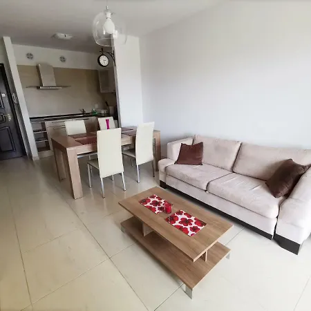 Apartment Oceania