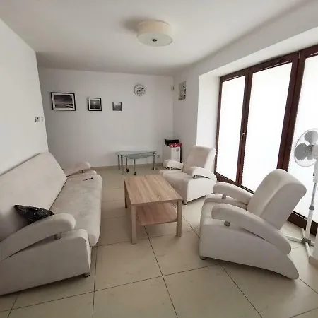 Apartment Oceania